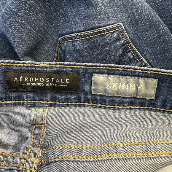 blue jeans aeropostale skinny size 6 regular distressed Lightweight Stretch(b6) - Picture 3 of 4